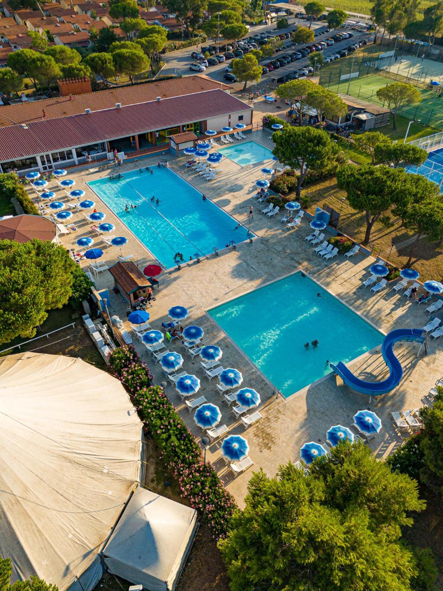 Parco vacanze Villaggio Orizonte村